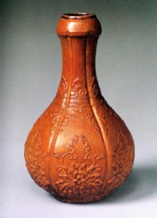 番莲纹匏制蒜头瓶