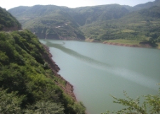 崆峒山弹筝湖图片