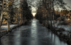 冬天 冻结 河面图片